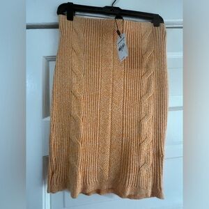 NWT Express High Waisted Cable Knit Mini Sweater Skirt
Butterscotch 2429